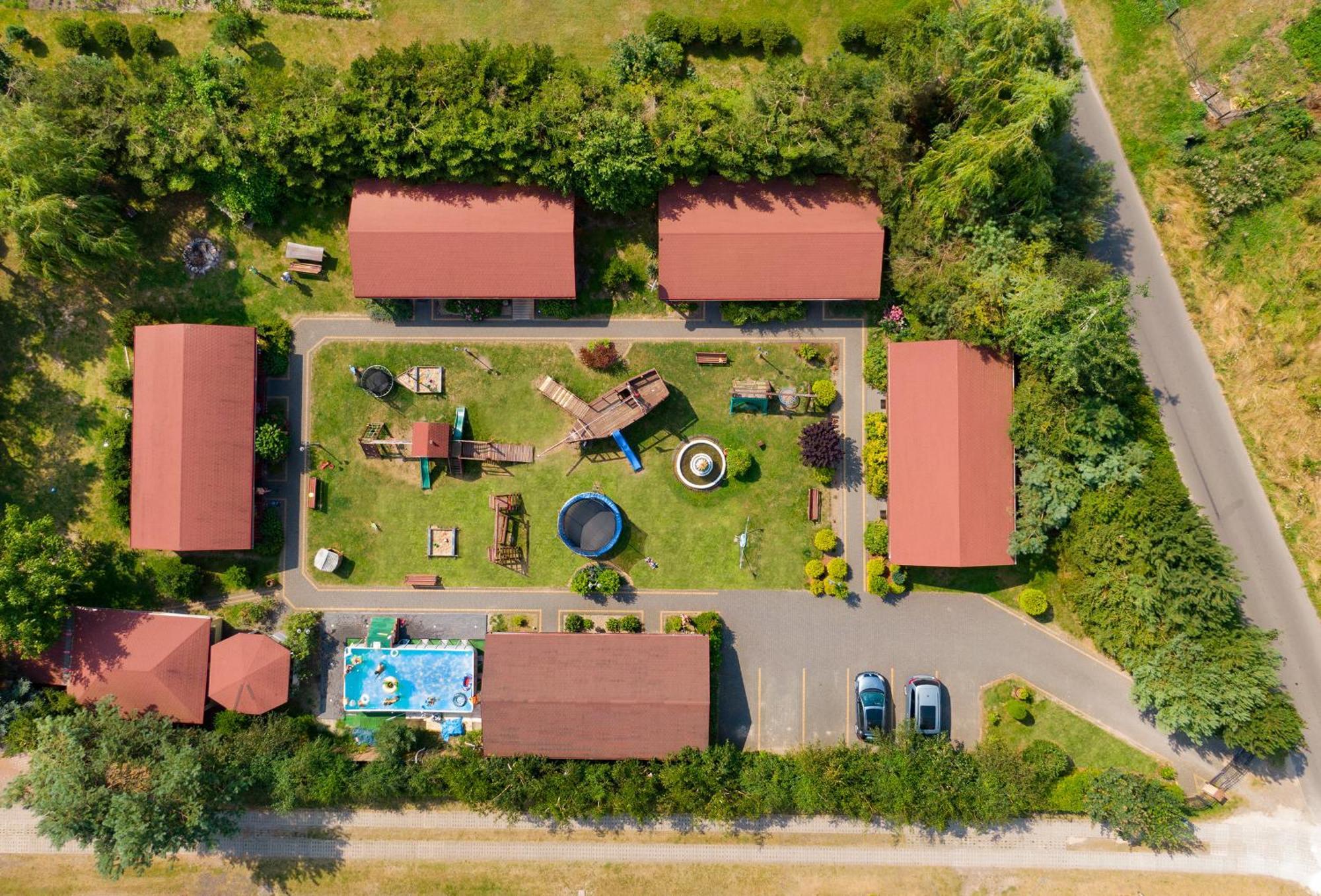 Domki Letniskowe Forest Nad Morzem Ujście-Darłowskie Eksteriør billede